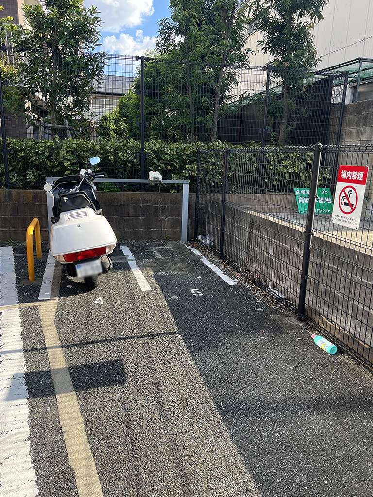 二子玉川のバイク駐車場