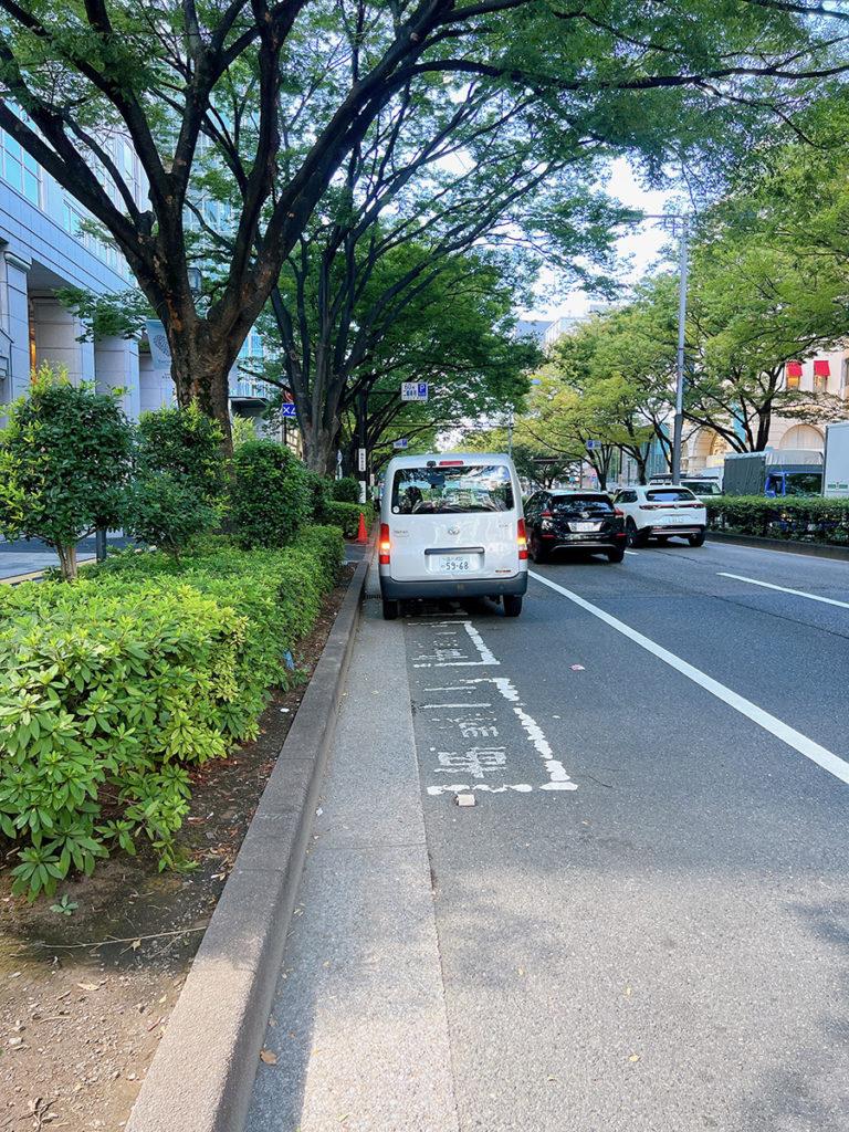 二輪車路上パーキング