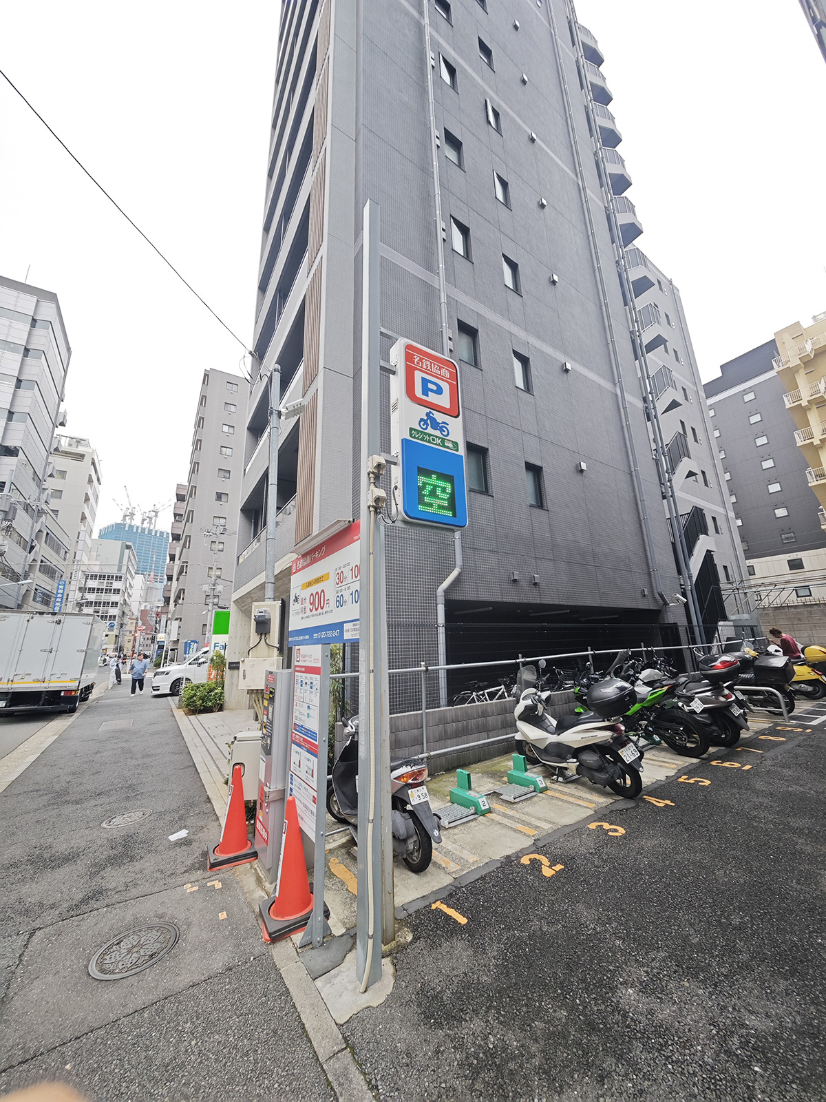 人形町のバイク駐車場情報