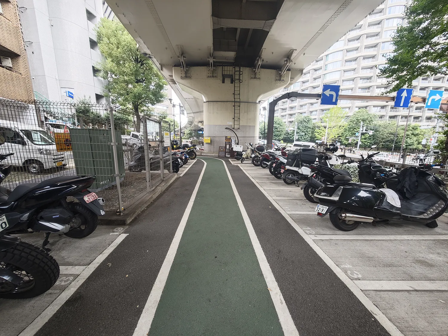 代々木・北参道の時間貸しバイク駐車場