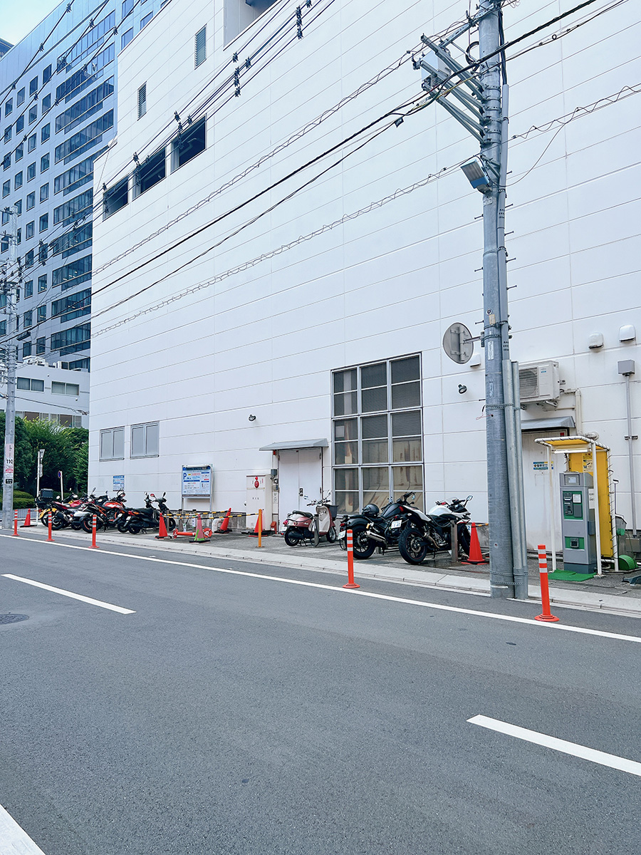 パーキング館バイク駐車場