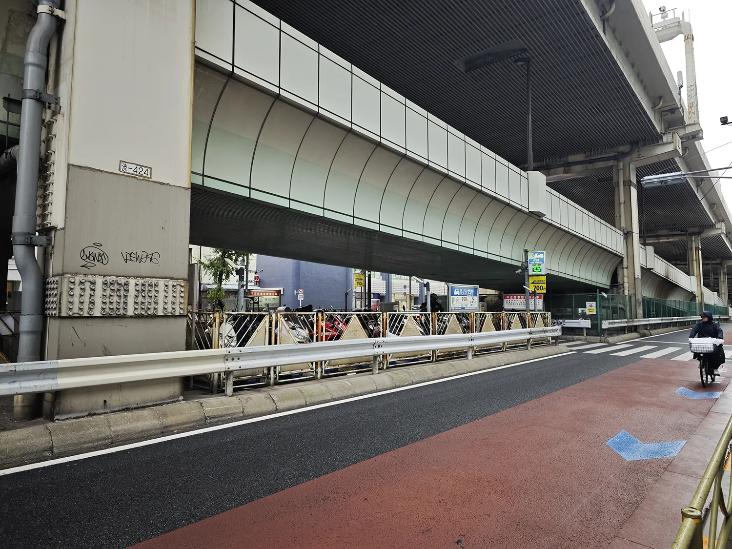 ECORO BIKE PARKING（三軒茶屋）