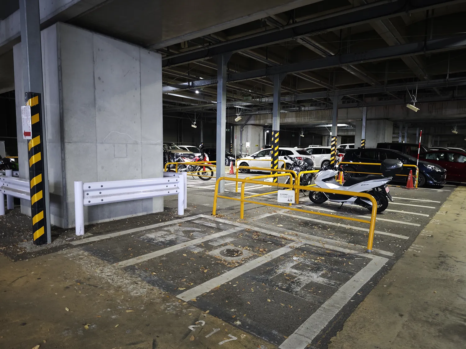 TokyoPublic 西新宿第四駐車場