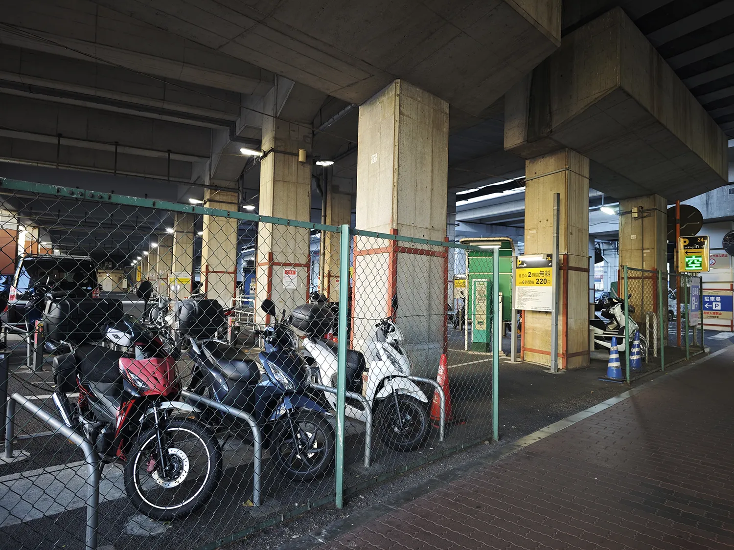 Parking in ビーンズ赤羽バイク専用駐車場