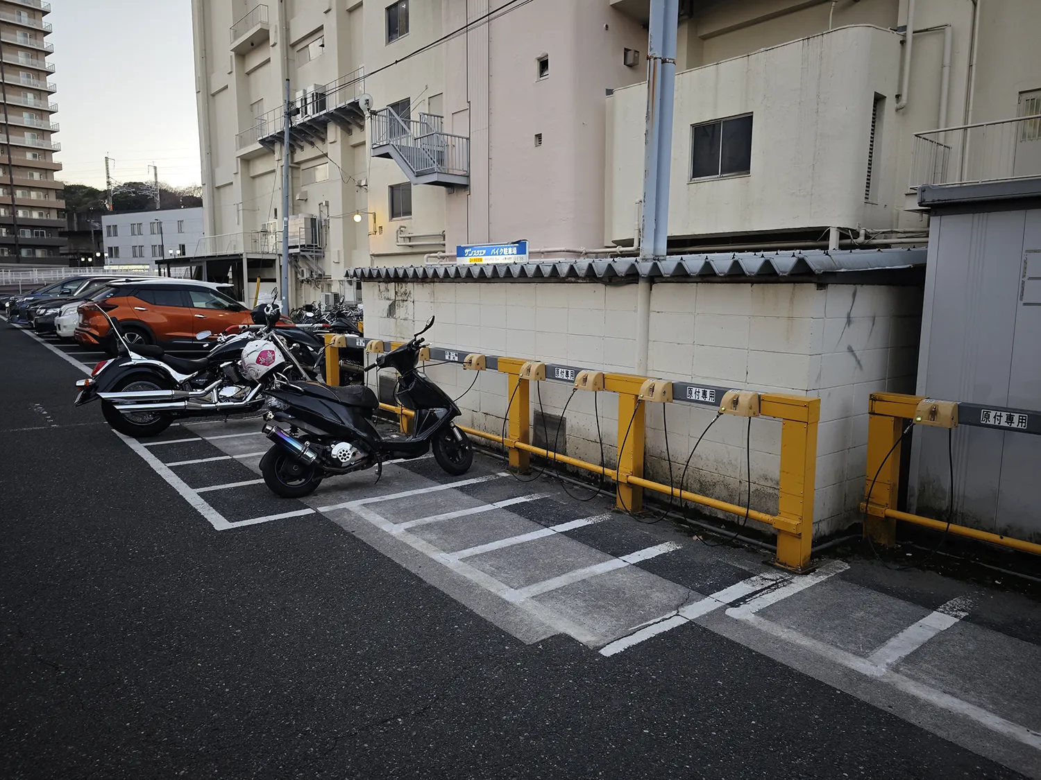 サンスクエアバイク駐車場