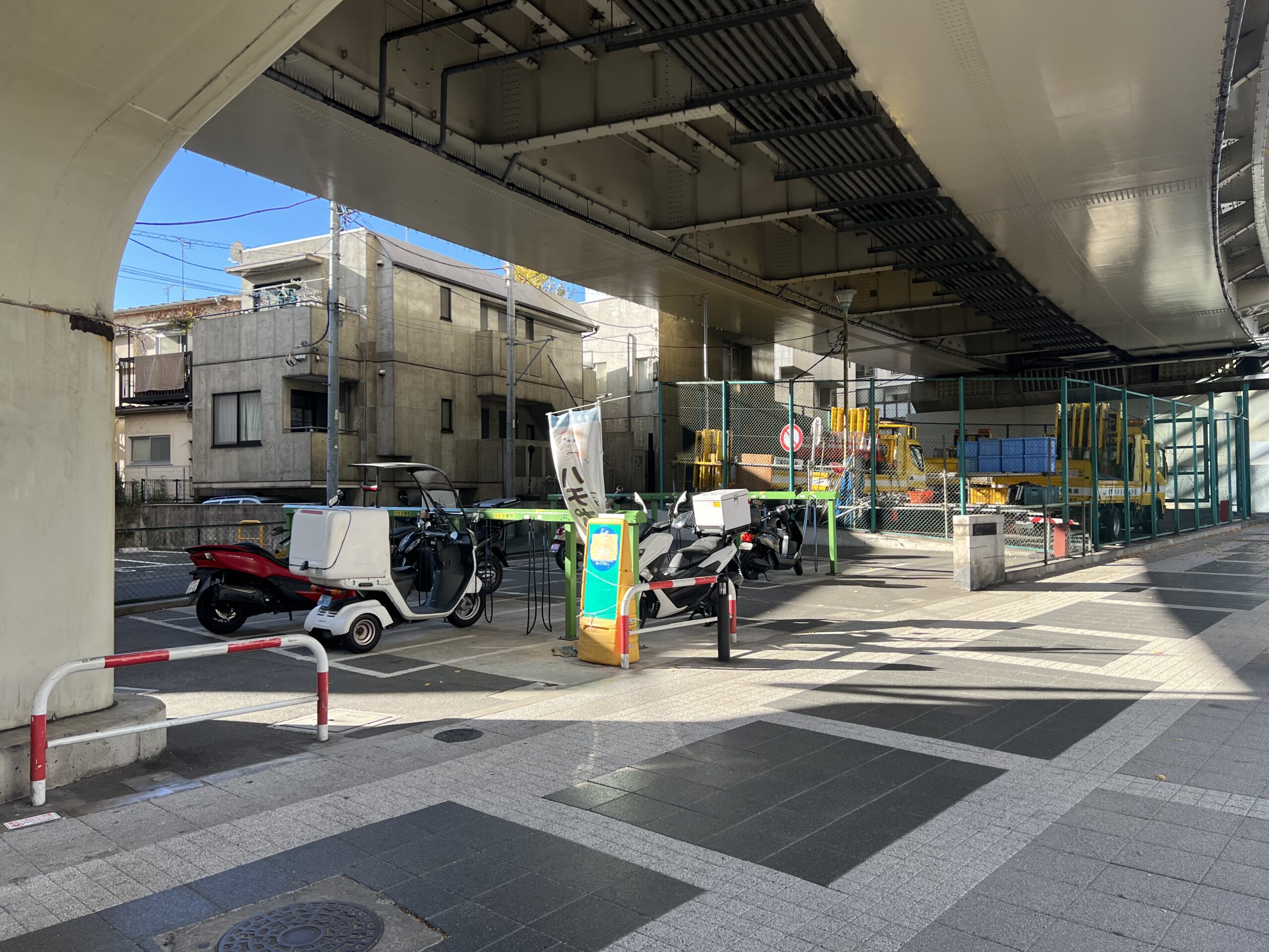 エコステーション２１ 参宮橋高架下自転車・バイク駐車場