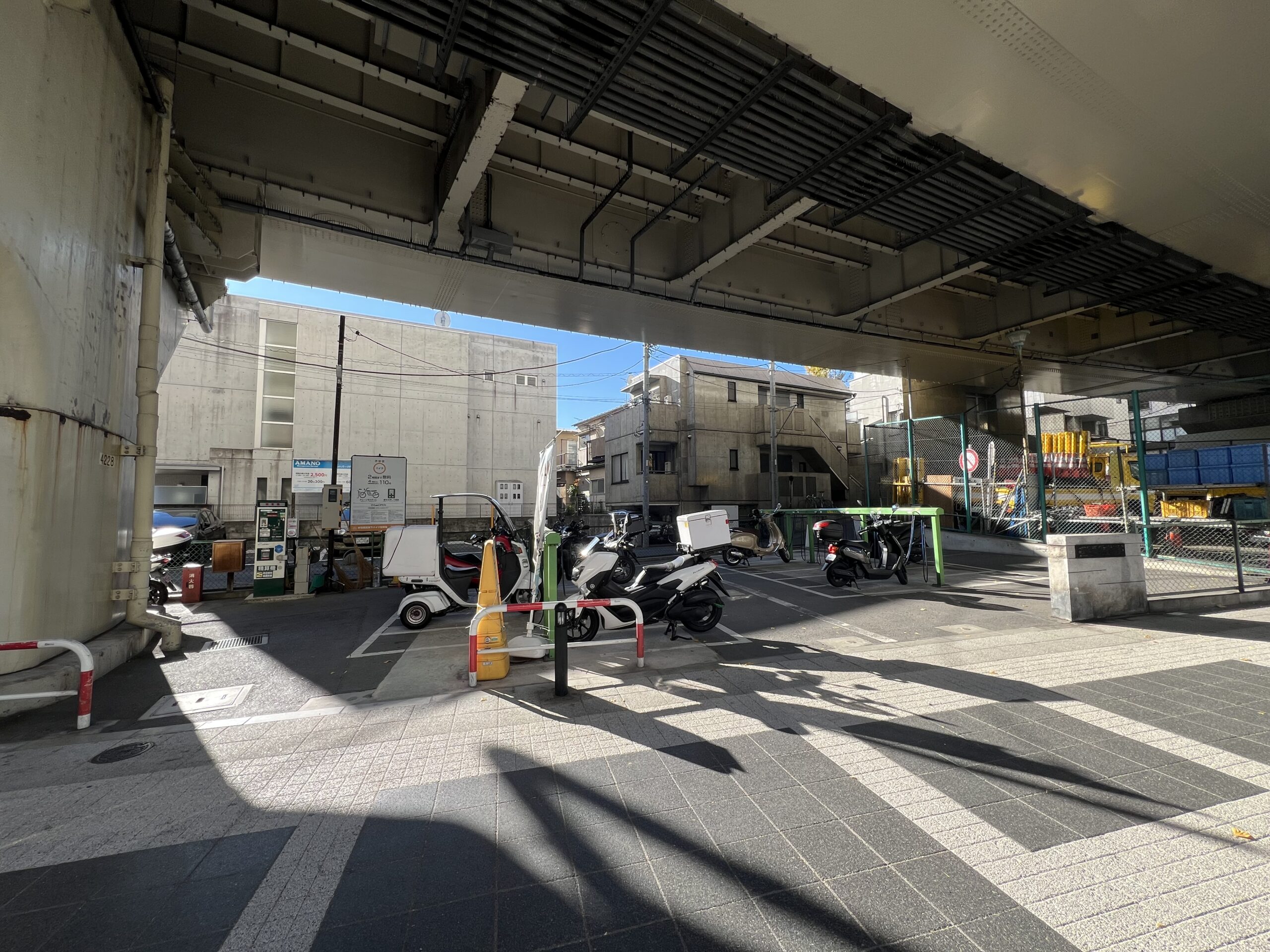 エコステーション２１ 参宮橋高架下自転車・バイク駐車場